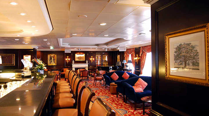 Casino Bar